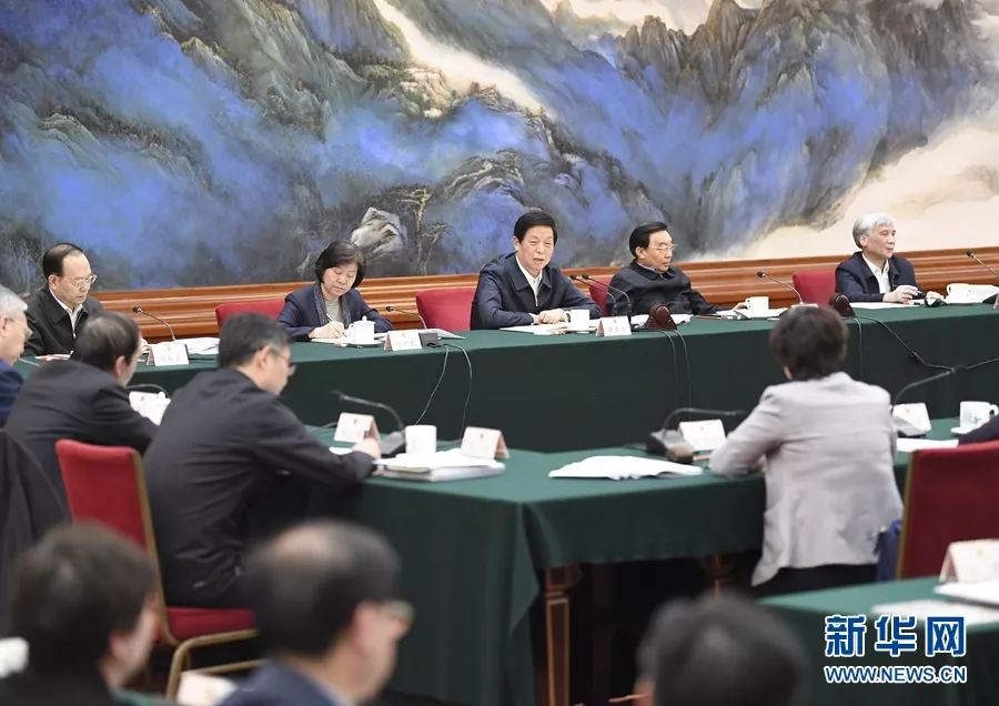 全国人大常委会在北京召开水污染防治法实施情况专家评估座谈会